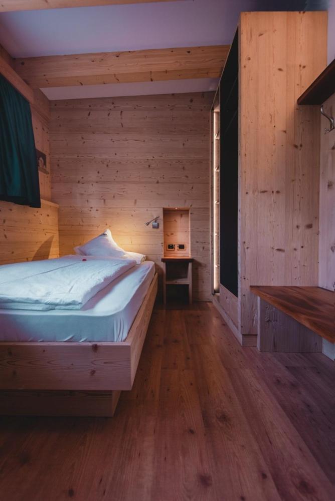 Hotel Zirmes 莫埃纳 外观 照片